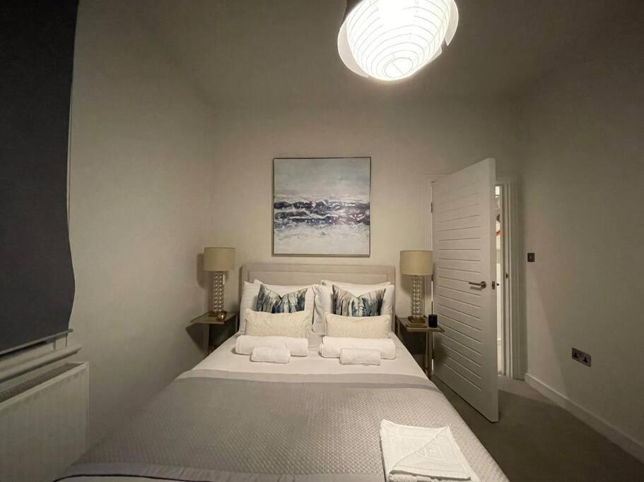Quintessential Town House Close To Central Londres Extérieur photo