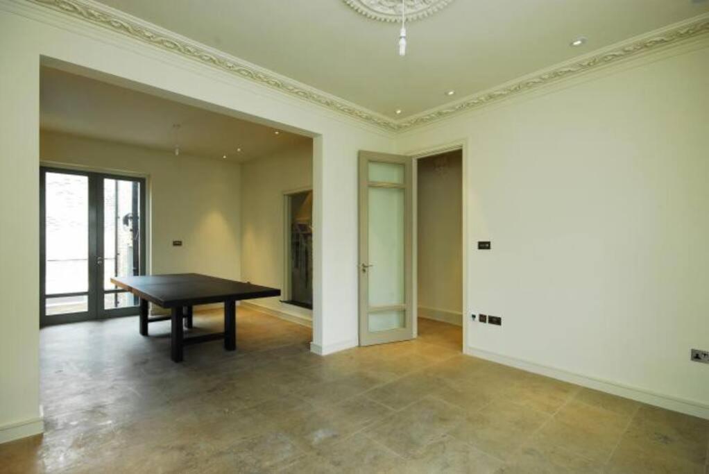 Quintessential Town House Close To Central Londres Extérieur photo